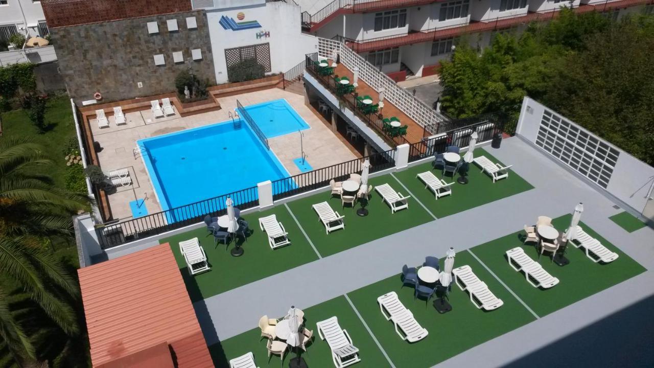 Hotel Sarga Кабаньяс Екстер'єр фото